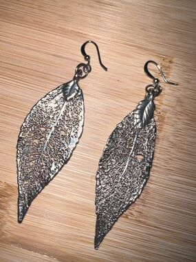 🎊JEWELRY SALE🎊Vintage Silver Leaf Earrings